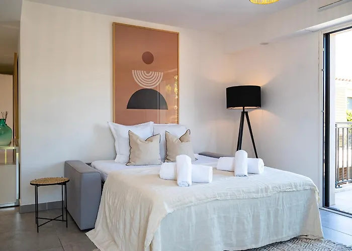 Casita 4 - Avec Piscine, Gym & Parking Apartment