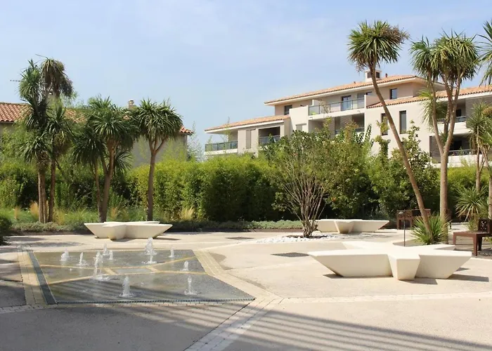 Apartment Casita 4 - Avec Piscine, Gym & Parking *